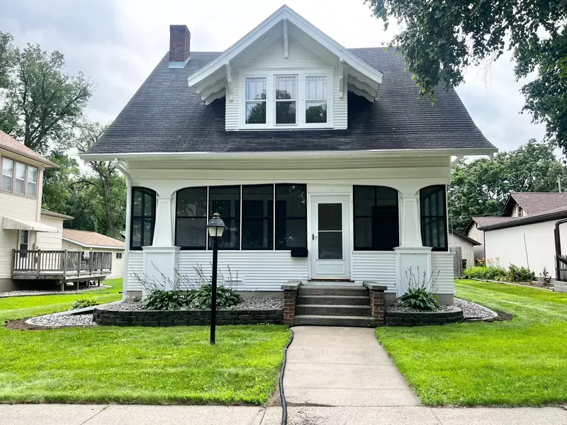 275 7th AVE, Granite Falls, MN 56241