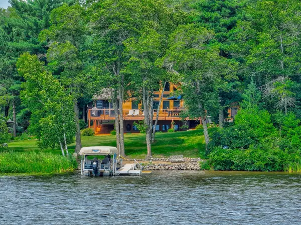 Spooner, WI 54801,N9855 Lower Mckenzie Landing RD