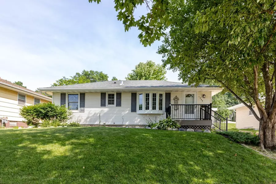 1449 Cascade ST NW, Rochester, MN 55901