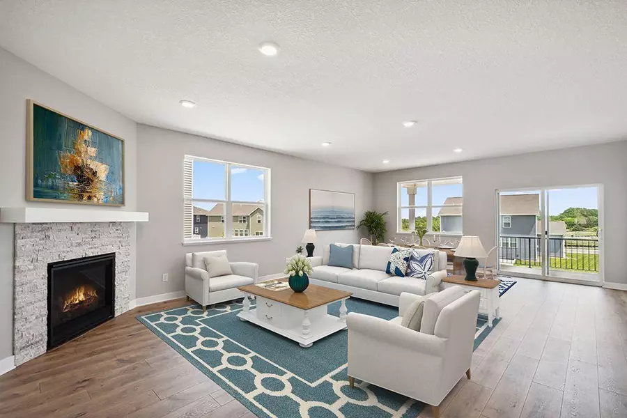 1604 Oak Creek PASS, Chaska, MN 55318