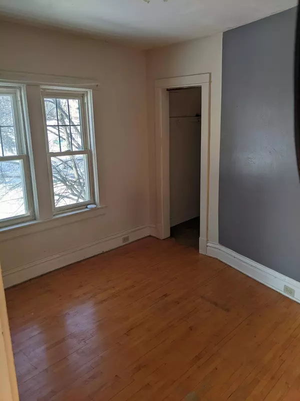 Duluth, MN 55806,3022 Devonshire ST