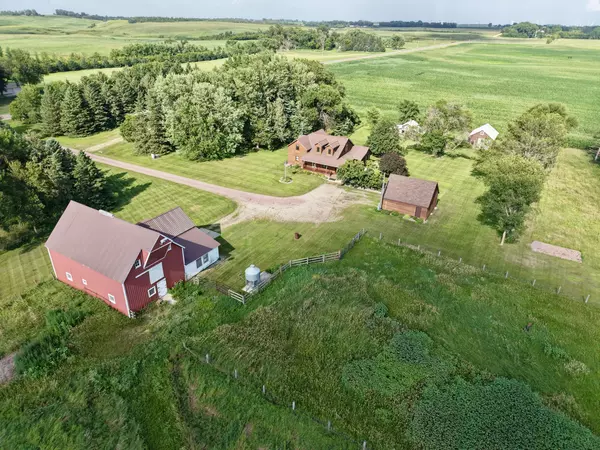 Windom, MN 56101,49547 440th ST