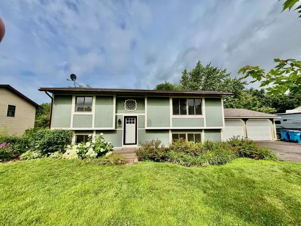 Champlin, MN 55316,12941 Saratoga LN N
