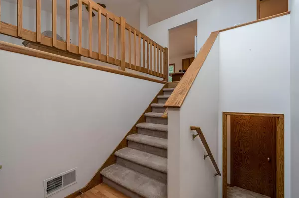 North Mankato, MN 56003,1670 Castle DR