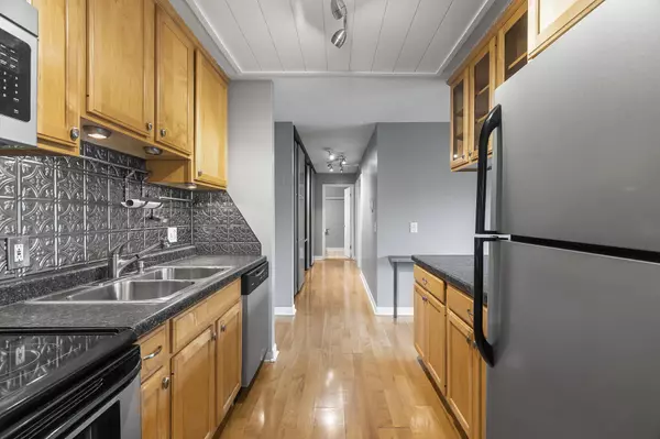 Eagan, MN 55122,4110 Rahn RD #223