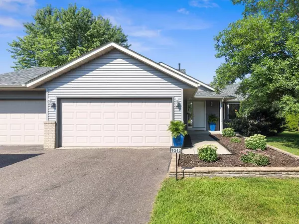 Monticello, MN 55362,9343 Red Rock LN