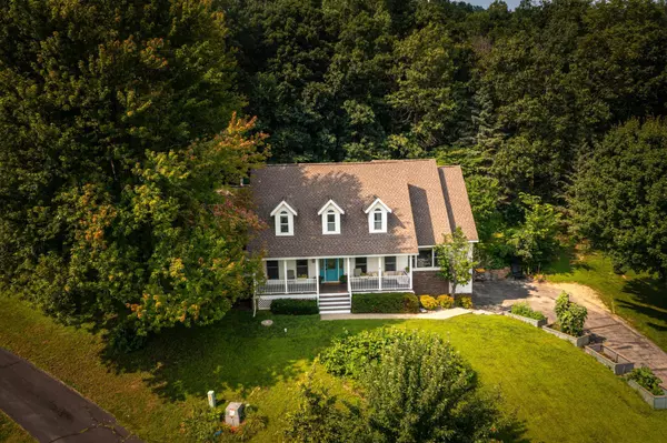 La Crescent, MN 55947,551 Bluff DR