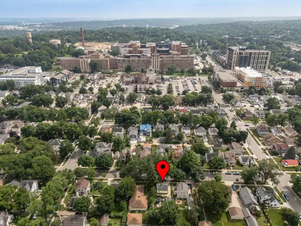 Rochester, MN 55901,1221 1st ST NW
