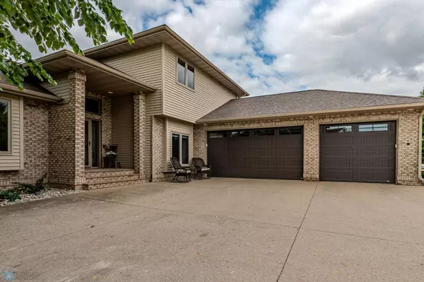 Fargo, ND 58104,1930 E Rose Creek Pkwy S