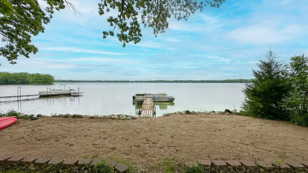 6991 100th AVE SE, Clear Lake Twp, MN 55319