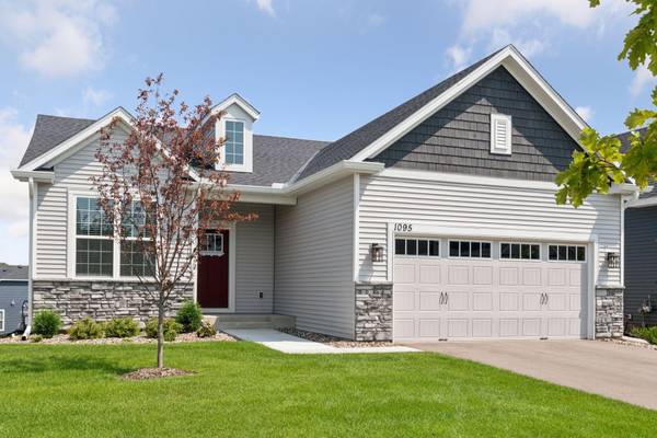 1095 Moers DR, Chaska, MN 55318