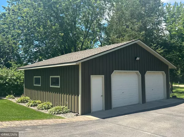 Annandale, MN 55302,10583 116th ST NW