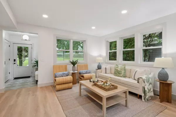 Minneapolis, MN 55405,604 Morgan AVE S