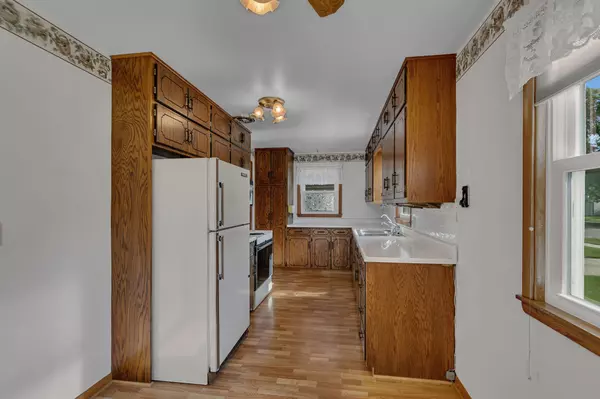 Cold Spring, MN 56320,515 6th AVE N