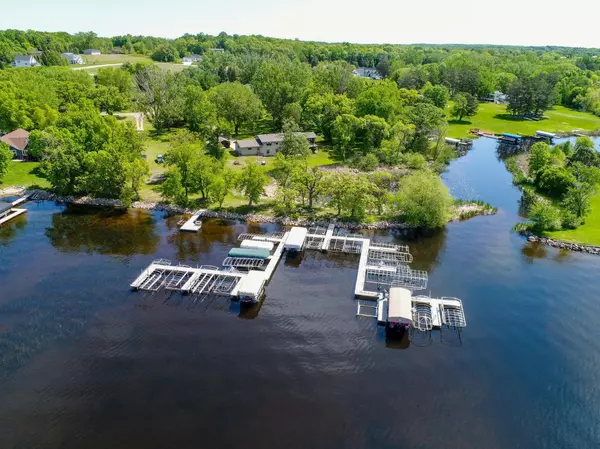 Alexandria Twp, MN 56308,2913 Crestwood DR NE