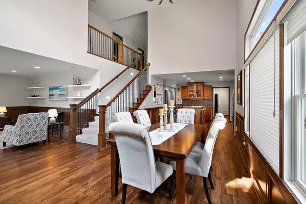 Edina, MN 55424,4407 Curve AVE