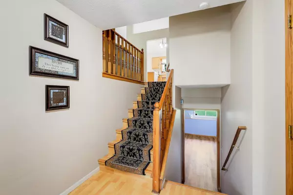 Inver Grove Heights, MN 55076,7892 Blackstone AVE