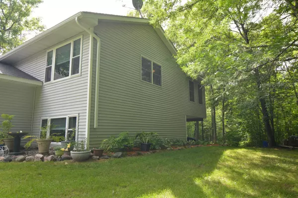 Onamia Twp, MN 56359,32375 US Highway 169