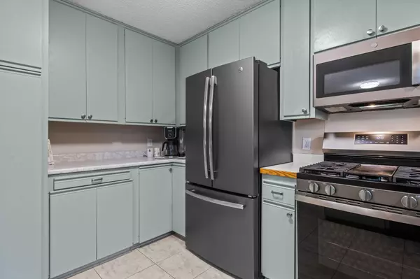 Apple Valley, MN 55124,14386 Ebony LN