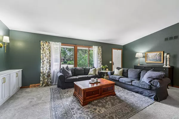 Plymouth, MN 55442,5175 Hemlock LN N