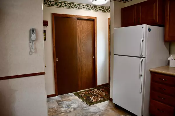 Thief River Falls, MN 56701,722 Kendall AVE S