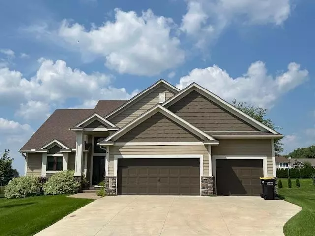Shakopee, MN 55379,1353 Ridge LN