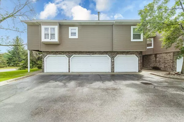 Eagan, MN 55122,1918 Southpointe TER #W1918