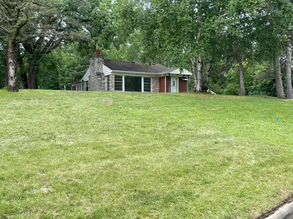 2xx Deerwood LN N, Plymouth, MN 55441