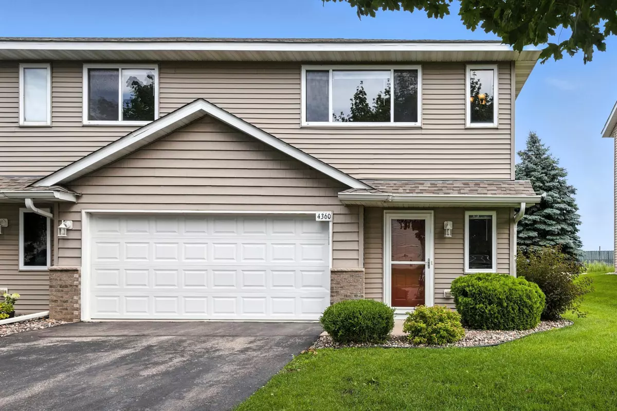 Shakopee, MN 55379,4360 Blakewood DR