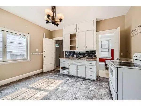 Saint Paul, MN 55130,1615 Payne AVE