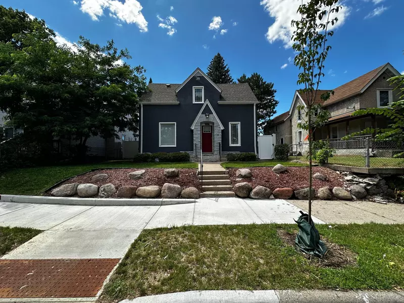 3027 Dupont AVE N, Minneapolis, MN 55411