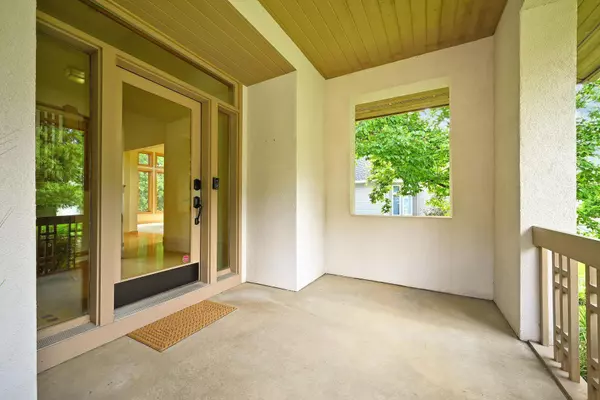 Plymouth, MN 55446,16035 36th PL N