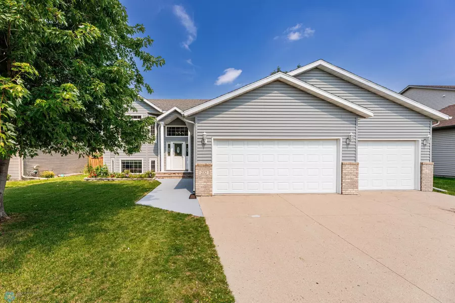 232 15th AVE W, West Fargo, ND 58078