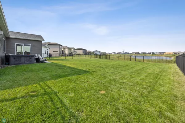 Fargo, ND 58104,6884 21st ST S