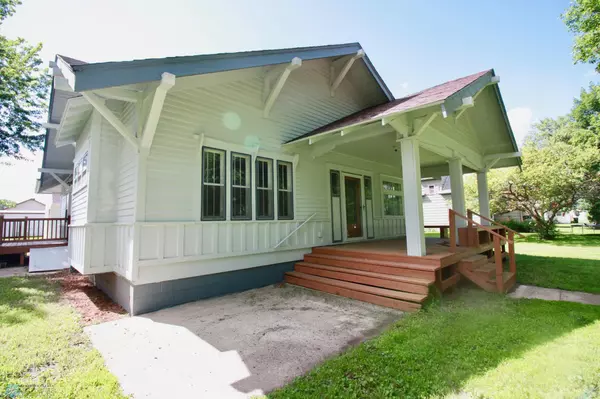 Mantador, ND 58058,201 Mathews ST