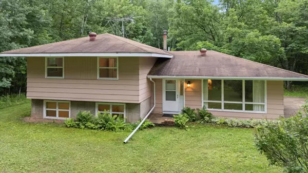 7740 Ely Lake Drive, Eveleth, MN 55734