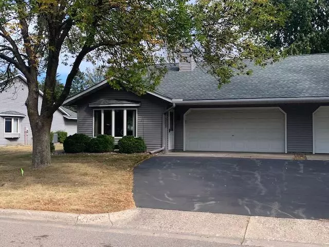 3525 Douglas DR, Hastings, MN 55033