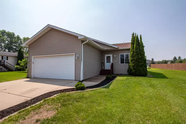 Perham, MN 56573,1023 6th AVE NW
