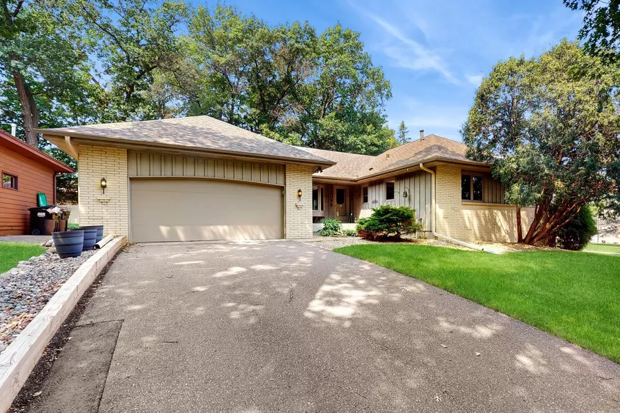 12096 Cottonwood ST NW, Coon Rapids, MN 55448