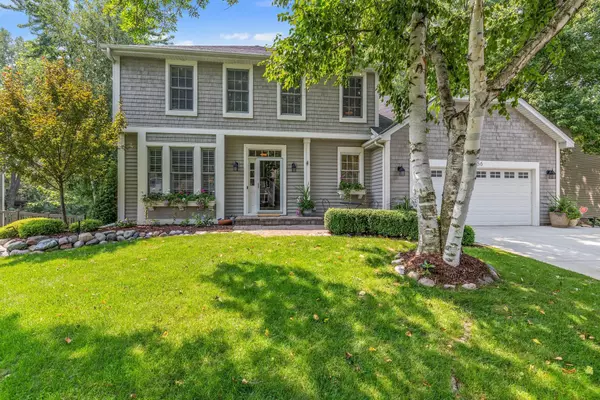 Eden Prairie, MN 55347,8656 Endicott TRL