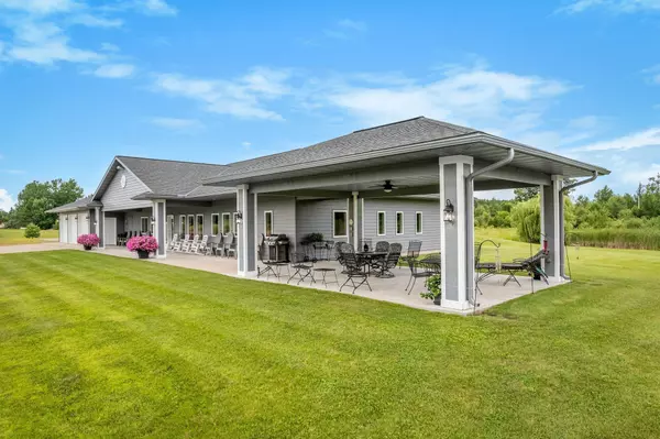 Hinckley, MN 55037,39355 Meadow Lily LN