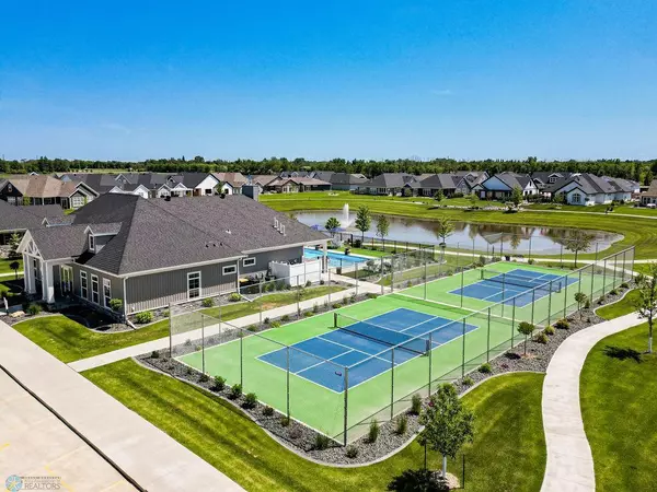 West Fargo, ND 58078,5152 Mira WAY W