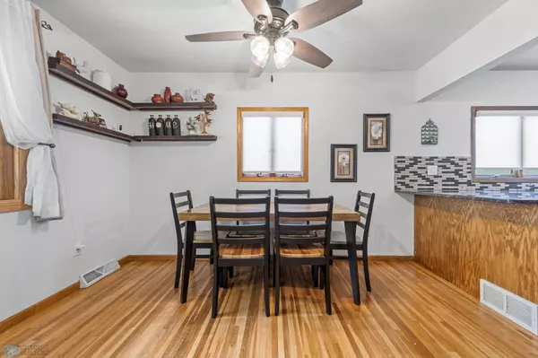 Moorhead, MN 56560,1228 15th ST N