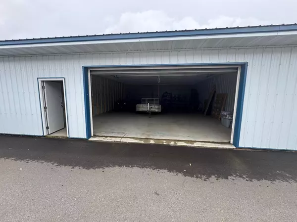 Detroit Lakes, MN 56501,25633 Brolin Beach RD