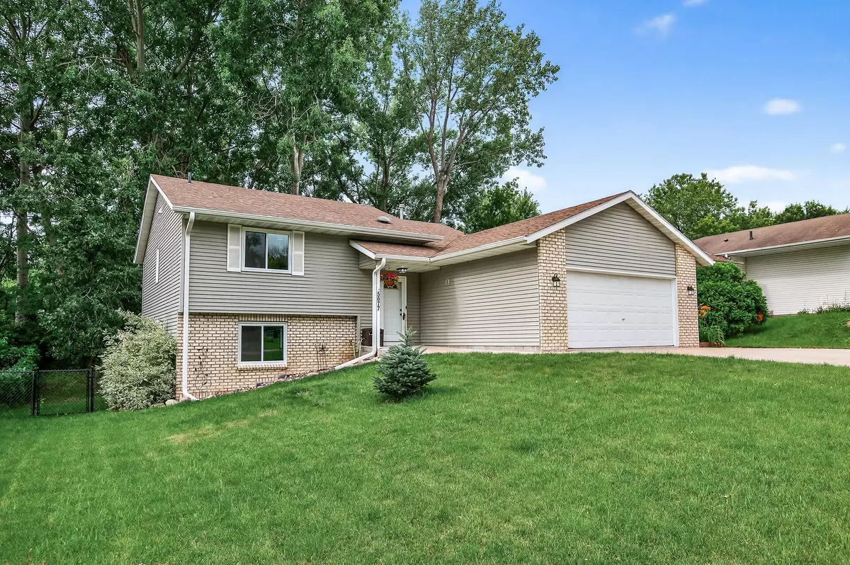 Savage, MN 55378,5677 W 134th ST