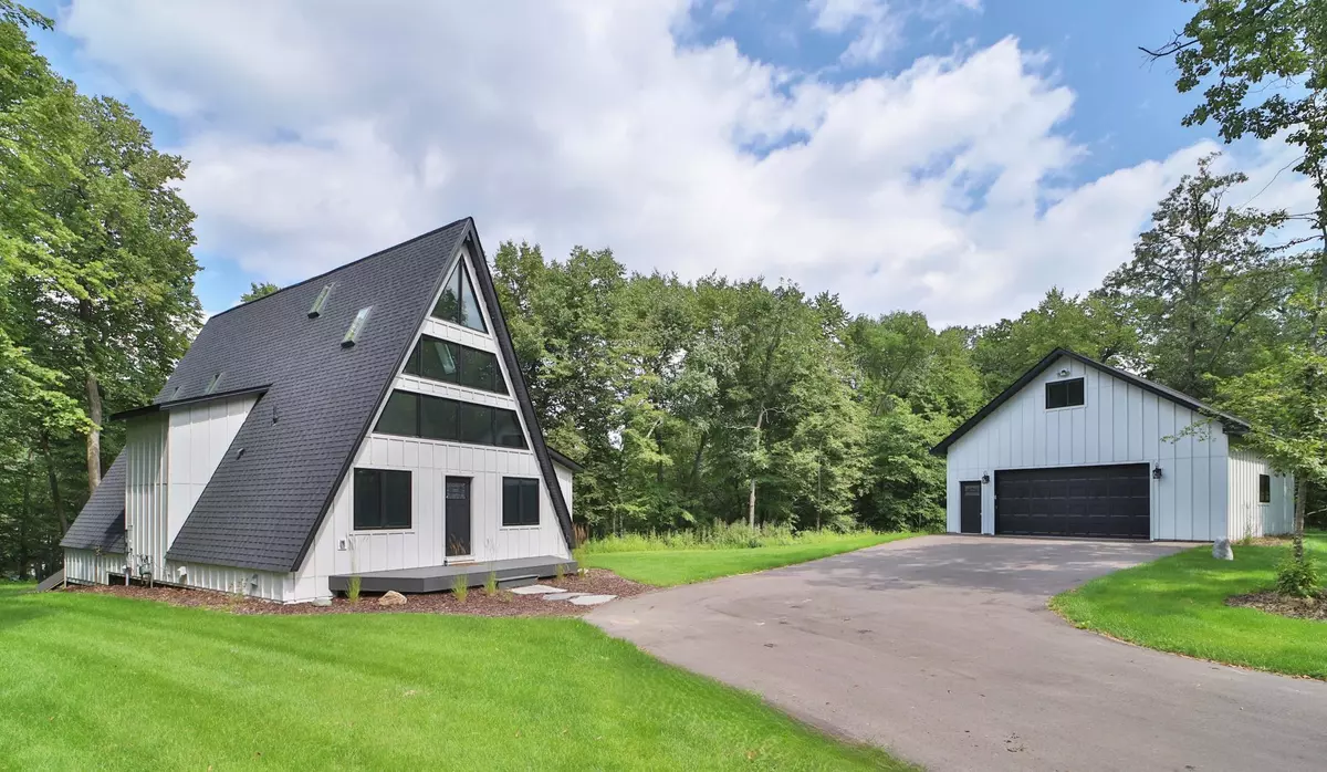 Lake Shore, MN 56468,948 Bass Lake RD