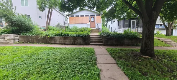 1510 Laurel AVE, Saint Paul, MN 55104