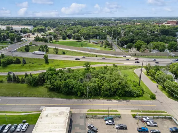 61x Pierce ST, Anoka, MN 55303