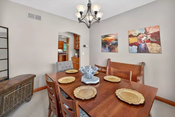 Rochester, MN 55902,2215 Hill PL SW