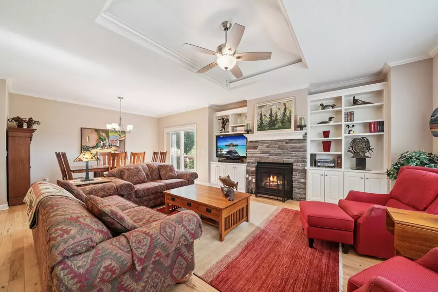 1031 Anthony WAY, Victoria, MN 55386